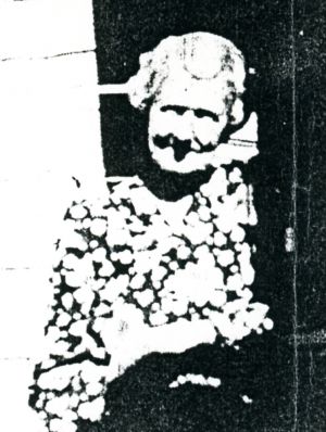 B005