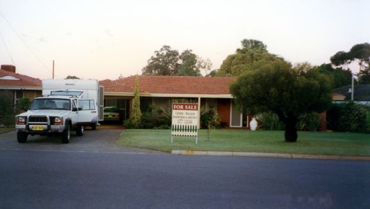 J069